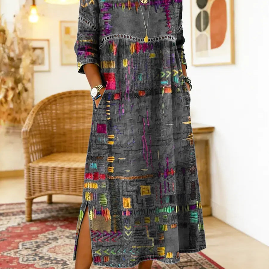 RENATA – Spalvinga džinsinė patchwork suknelė