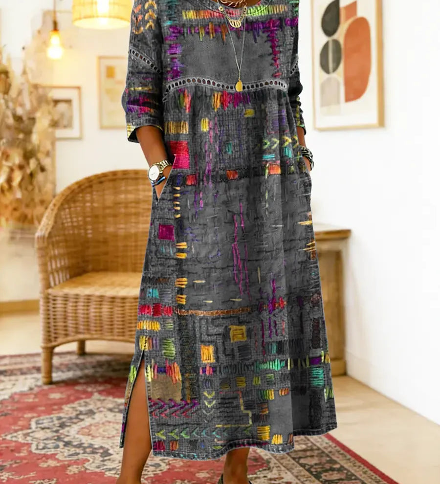 RENATA – Spalvinga džinsinė patchwork suknelė