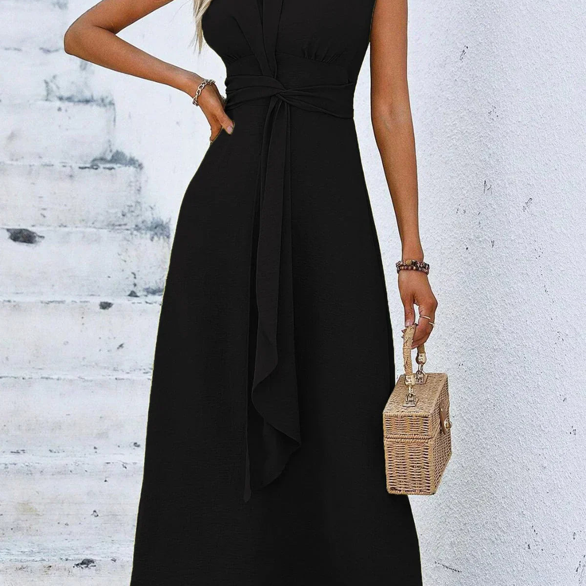 Eva – elegantiška suknelė