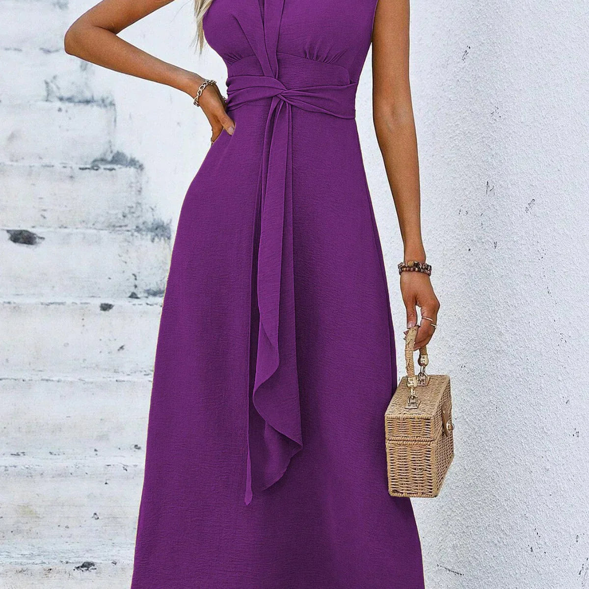 Eva – elegantiška suknelė