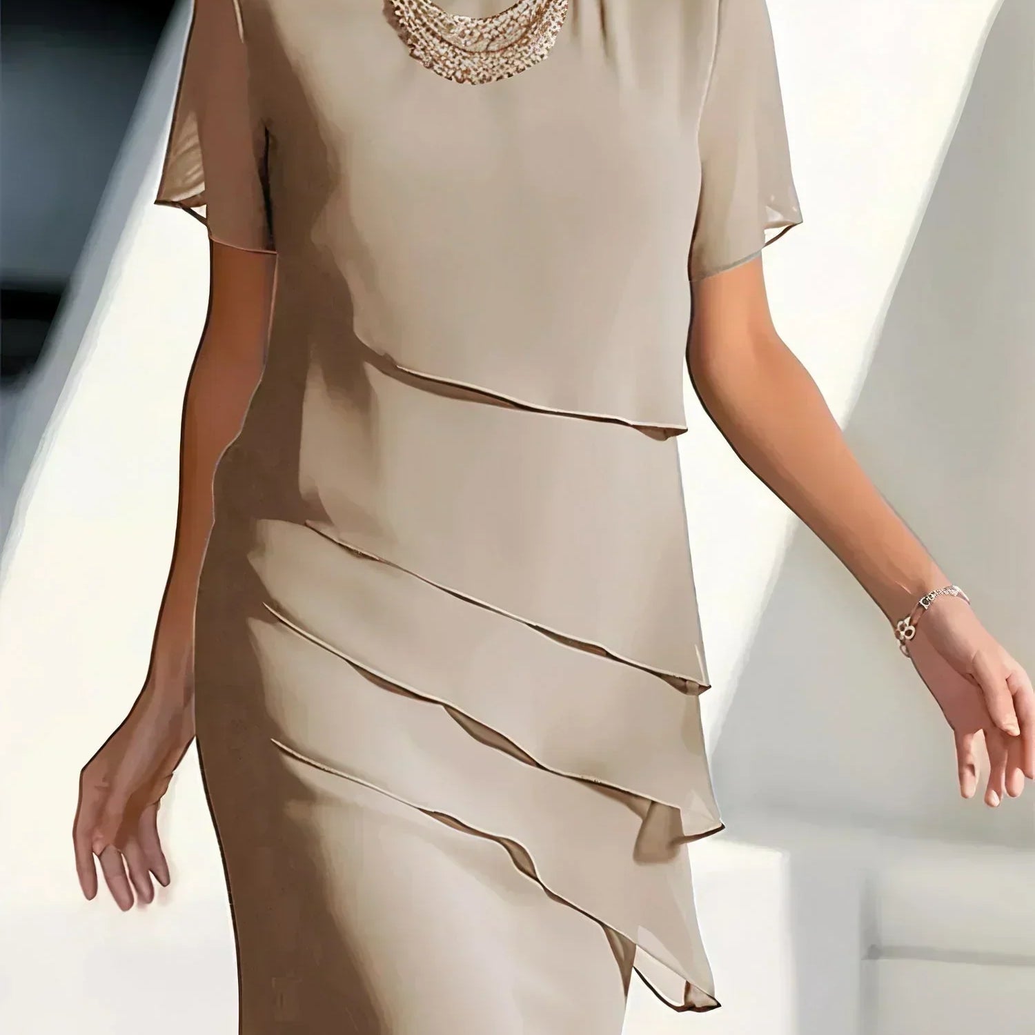 Kendra – elegantiška suknelė