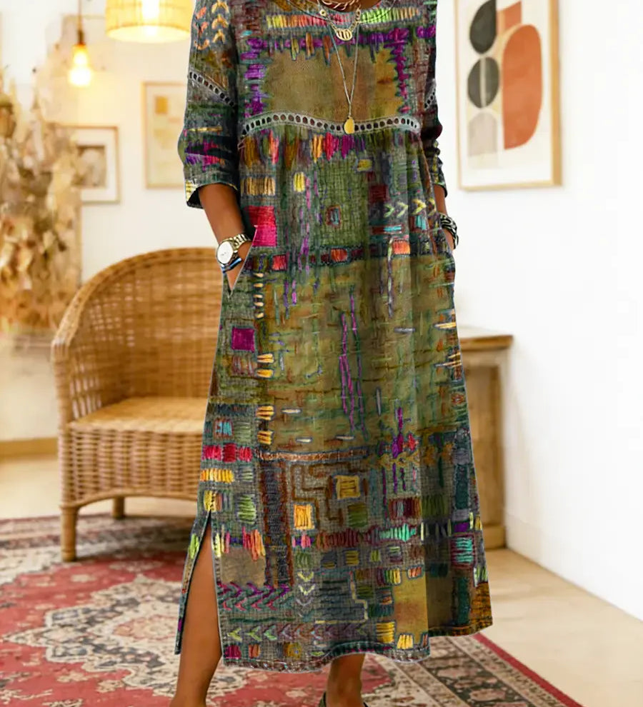 RENATA – Spalvinga džinsinė patchwork suknelė