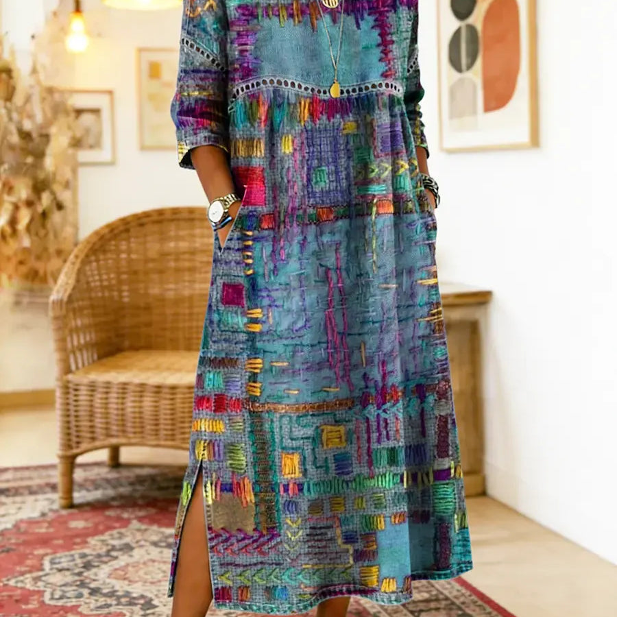 RENATA – Spalvinga džinsinė patchwork suknelė